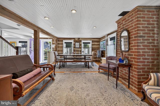 102 N DUKE ST, Shepherdstown, WV 25443