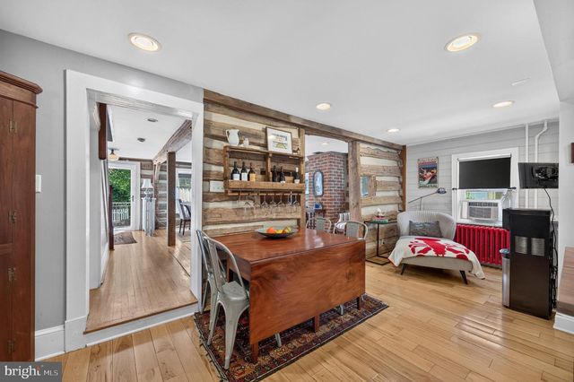 102 N DUKE ST, Shepherdstown, WV 25443