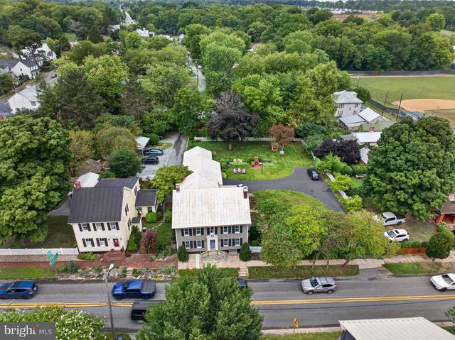 102 N DUKE ST, Shepherdstown, WV 25443