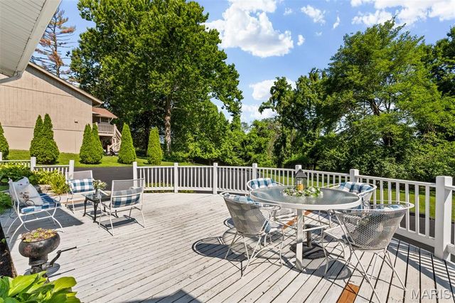 273 Old Sulphur Spring Road, Manchester, MO 63021