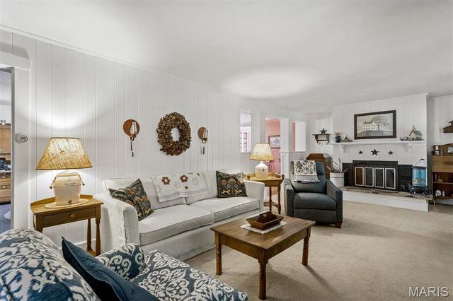 273 Old Sulphur Spring Road, Manchester, MO 63021