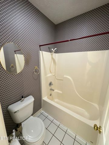 4408 Broadmeadow Way, Knoxville, TN 37912