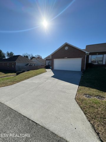 4408 Broadmeadow Way, Knoxville, TN 37912