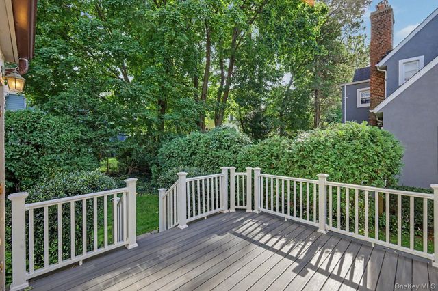 41 Maple Hill Drive, Larchmont, NY 10538