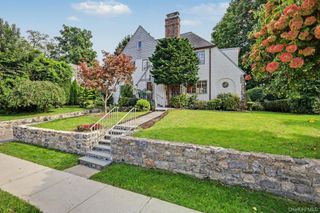 41 Maple Hill Drive, Larchmont, NY 10538