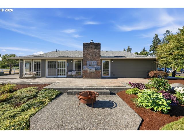 21675 Se BOHNA PARK Rd, Damascus, OR 97089