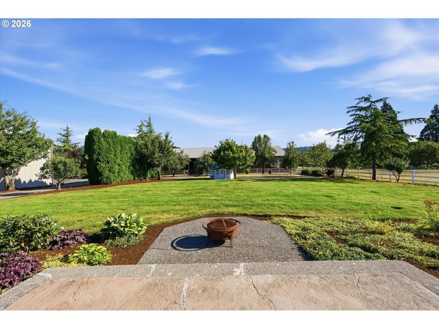 21675 Se BOHNA PARK Rd, Damascus, OR 97089