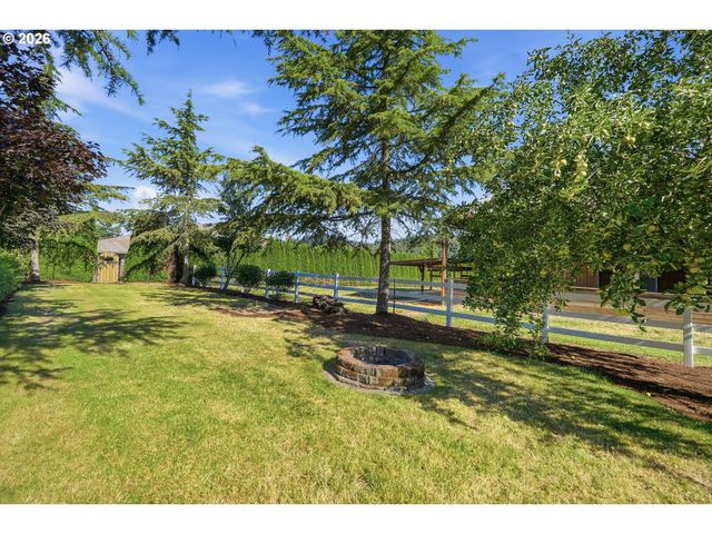 21675 Se BOHNA PARK Rd, Damascus, OR 97089
