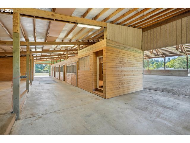 21675 Se BOHNA PARK Rd, Damascus, OR 97089