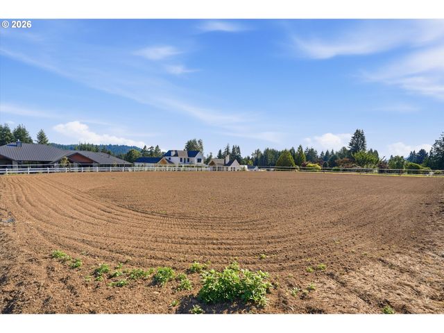 21675 Se BOHNA PARK Rd, Damascus, OR 97089