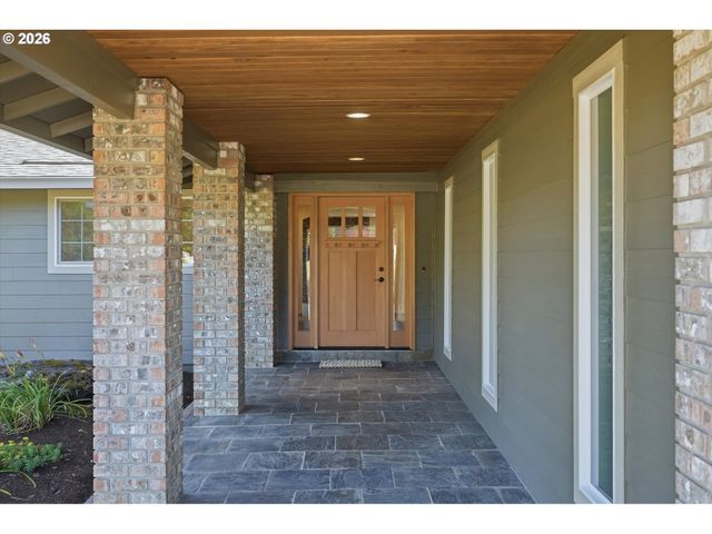 21675 Se BOHNA PARK Rd, Damascus, OR 97089