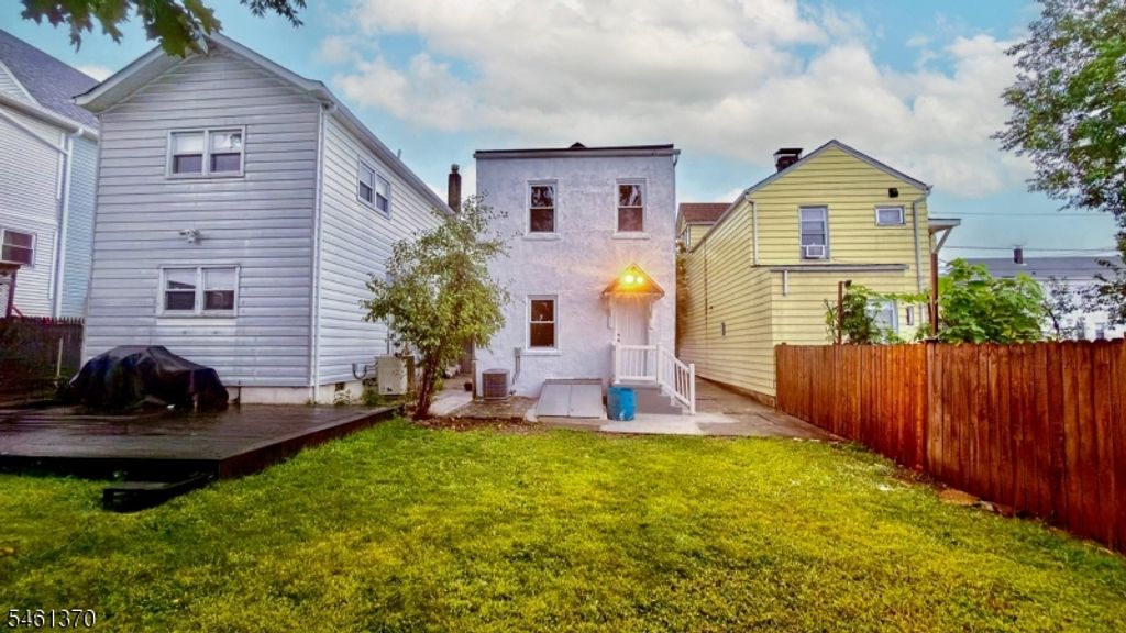 58 Henderson St, Paterson City, NJ 07501 — photo 4