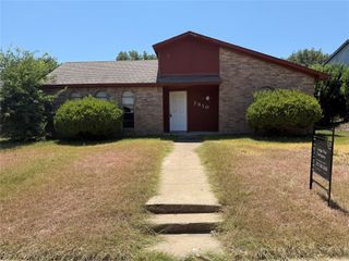 7310 Flameleaf Place, Dallas, TX 75249