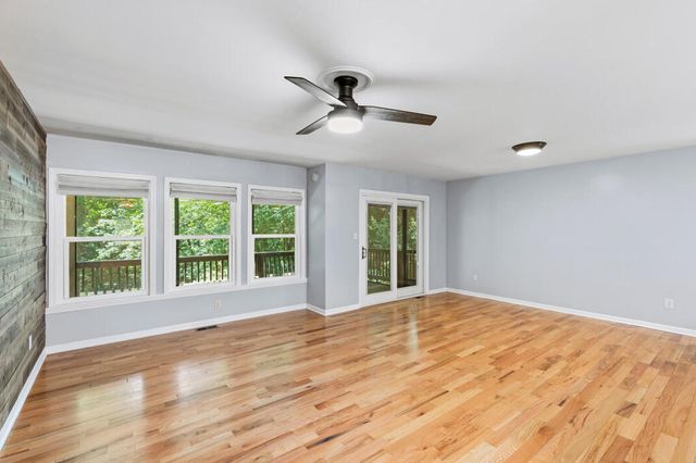 527 Pinebrook Drive, Blairsville, GA 30512