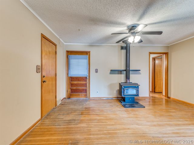 10909 E 5th Street, Tulsa, OK 74128