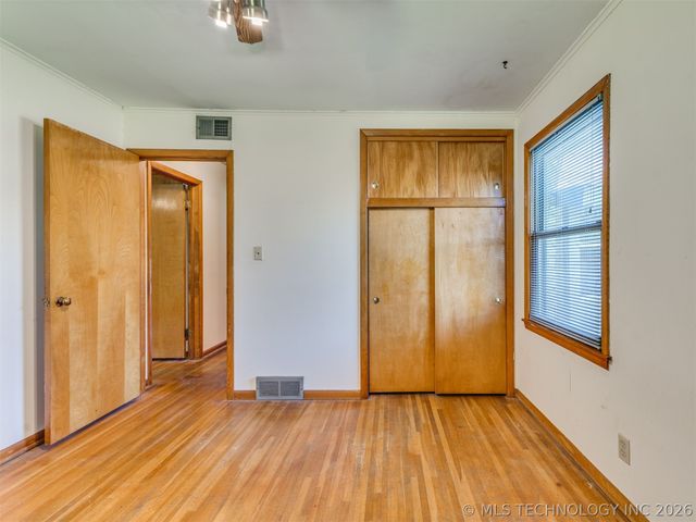 10909 E 5th Street, Tulsa, OK 74128
