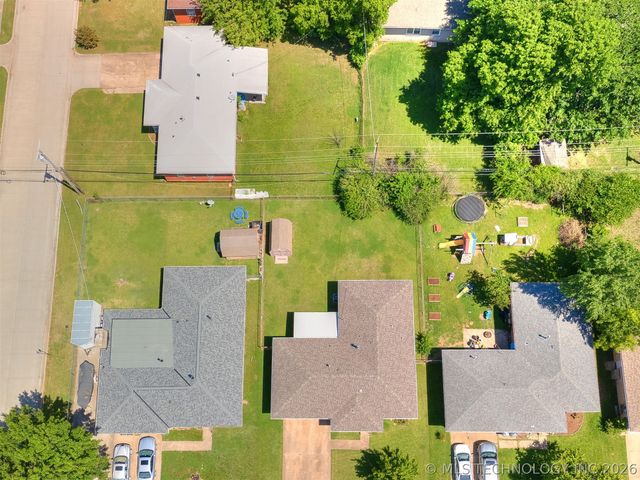 10909 E 5th Street, Tulsa, OK 74128
