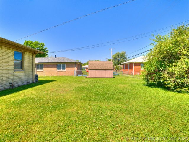10909 E 5th Street, Tulsa, OK 74128