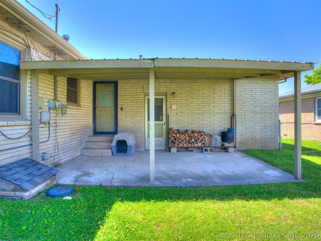 10909 E 5th Street, Tulsa, OK 74128
