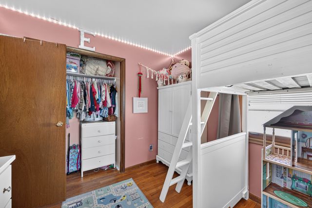 2645 AVENUE H, Council Bluffs, IA 51501