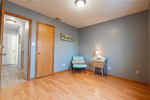 1204 Sunchase Drive, Lawrence, KS 66044