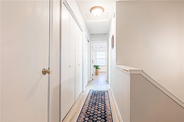 1204 Sunchase Drive, Lawrence, KS 66044