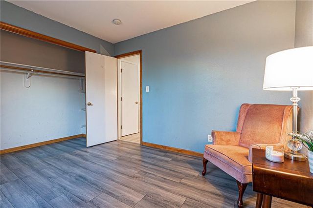 1204 Sunchase Drive, Lawrence, KS 66044