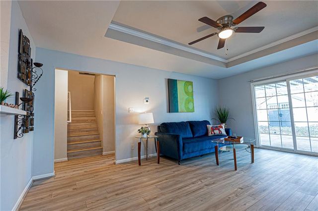 1204 Sunchase Drive, Lawrence, KS 66044