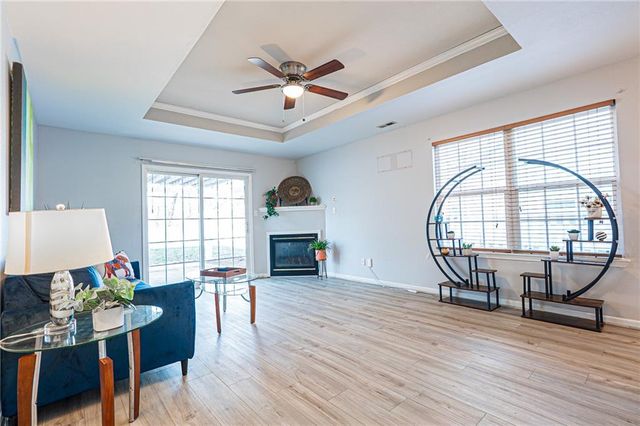 1204 Sunchase Drive, Lawrence, KS 66044