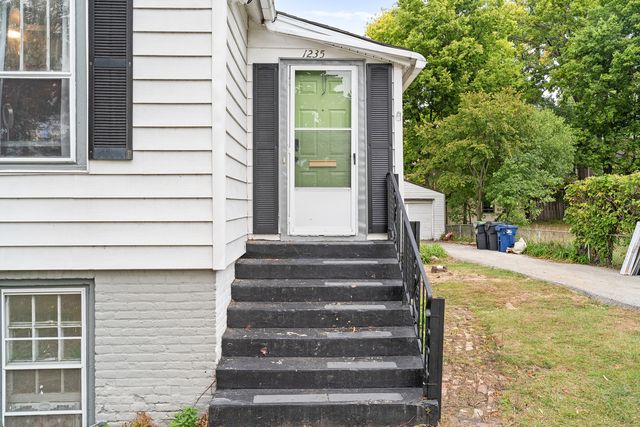 1235 Leon Place, Evanston, IL 60201