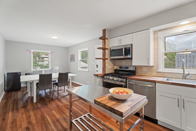 1235 Leon Place, Evanston, IL 60201