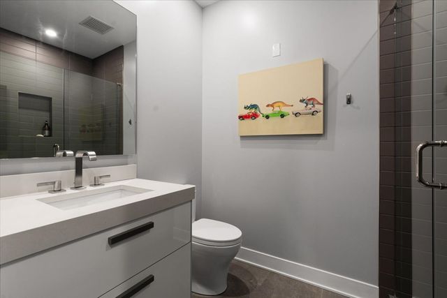 403 N Wabash Avenue 10B, Chicago, IL 60611