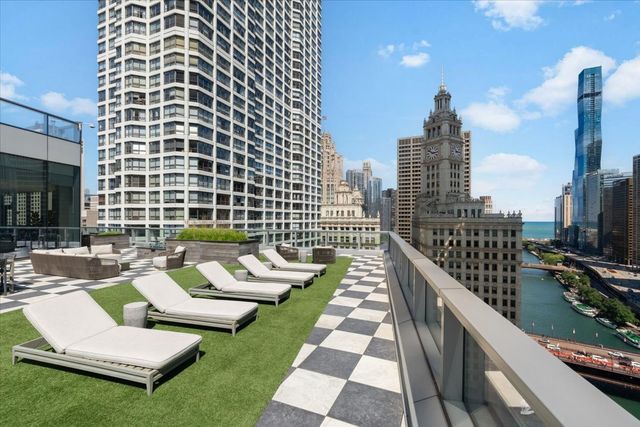 403 N Wabash Avenue 10B, Chicago, IL 60611