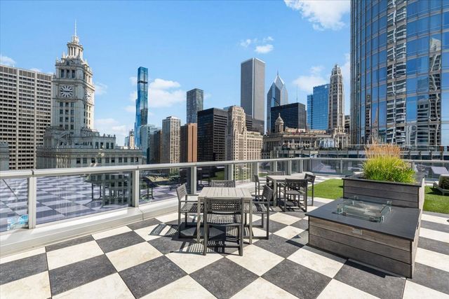 403 N Wabash Avenue 10B, Chicago, IL 60611