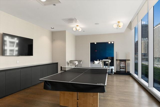 403 N Wabash Avenue 10B, Chicago, IL 60611
