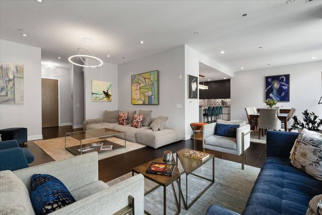 403 N Wabash Avenue 10B, Chicago, IL 60611