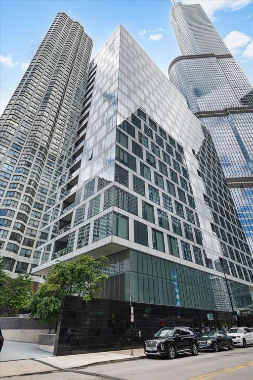 403 N Wabash Avenue 10B, Chicago, IL 60611