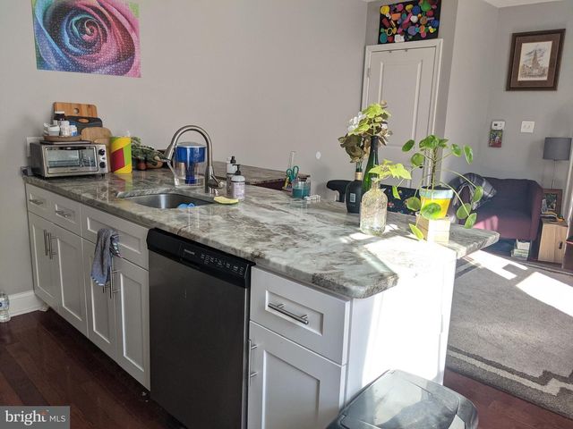 1544 N 7TH ST, Philadelphia, PA 19122