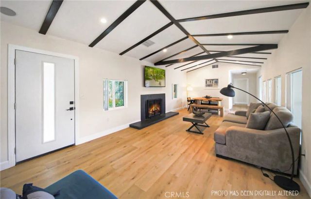 7867 Rim Canyon Road, Sunland, CA 91040