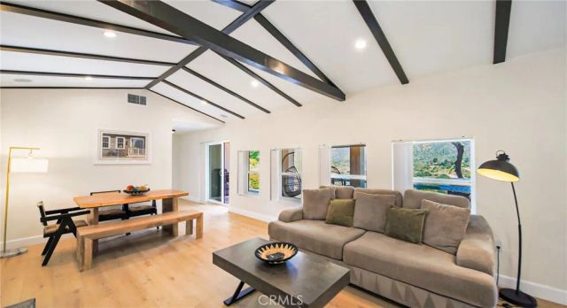 7867 Rim Canyon Road, Sunland, CA 91040