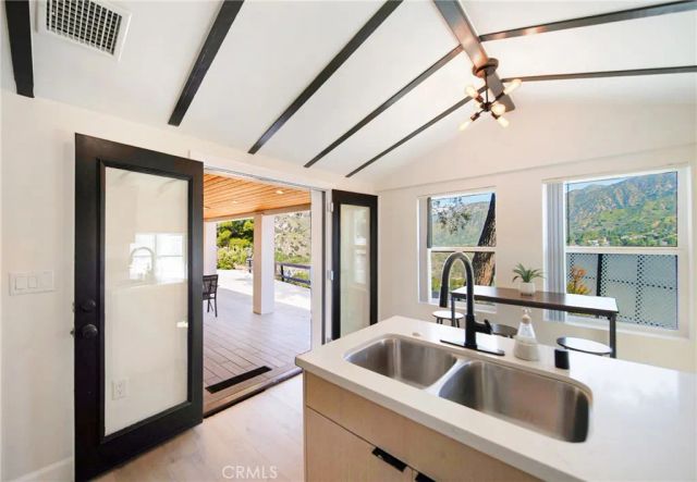 7867 Rim Canyon Road, Sunland, CA 91040