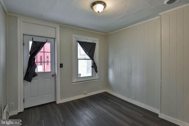 230 N NAGLE ST, Allentown, PA 18102
