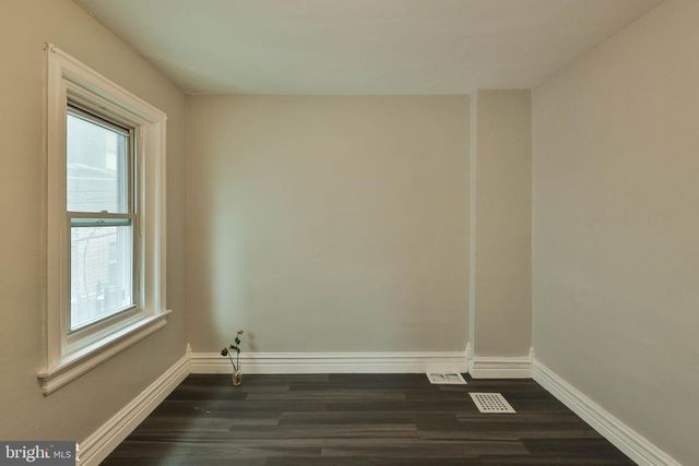 230 N NAGLE ST, Allentown, PA 18102