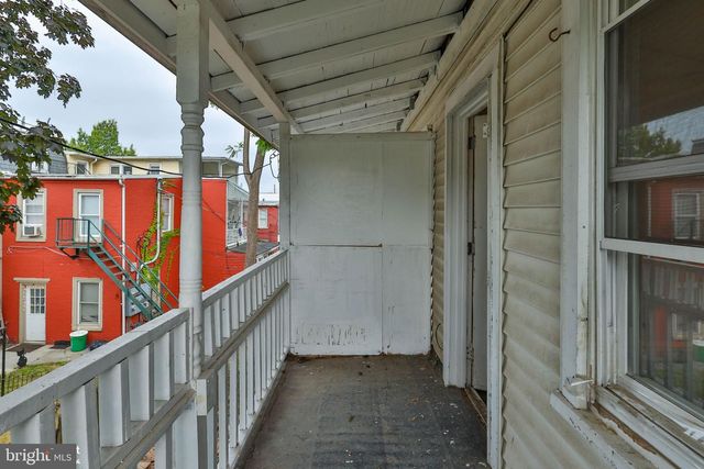 230 N NAGLE ST, Allentown, PA 18102