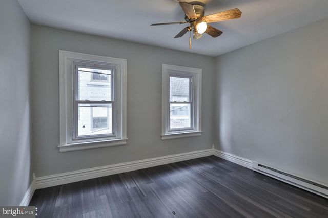 230 N NAGLE ST, Allentown, PA 18102