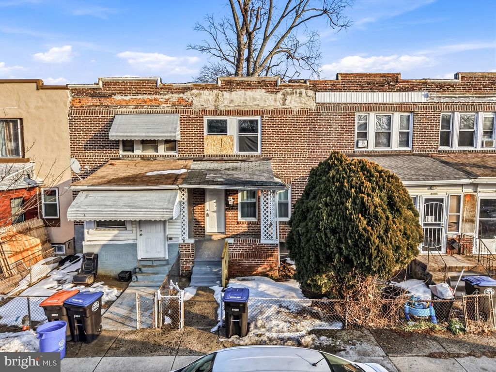 1137 THOMAS ST, Chester, PA 19013