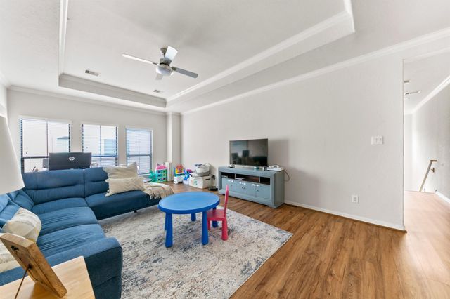 2922 Royal Oaks Crest, Houston, TX 77082