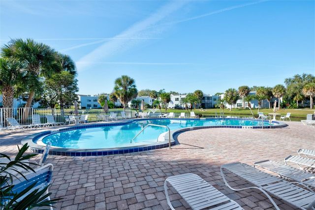 3806 SOUTHPOINTE DRIVE L4, Orlando, FL 32822