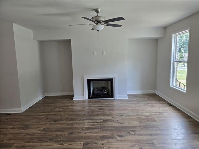1302 Ainsworth Alley, Sugar Hill, GA 30518