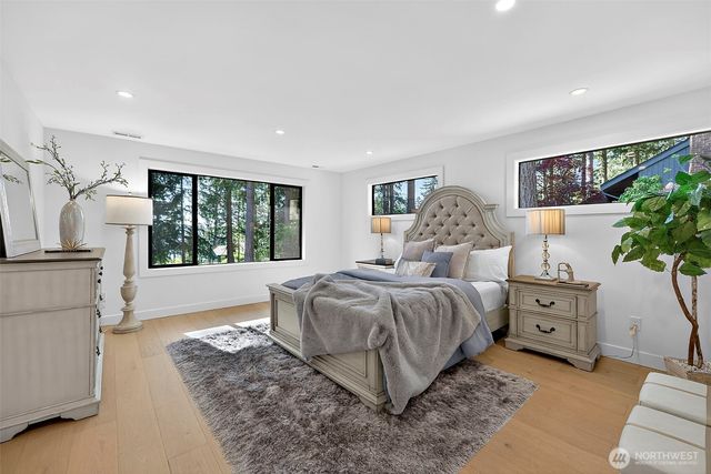 111 Point Fosdick Circle NW, Gig Harbor, WA 98335